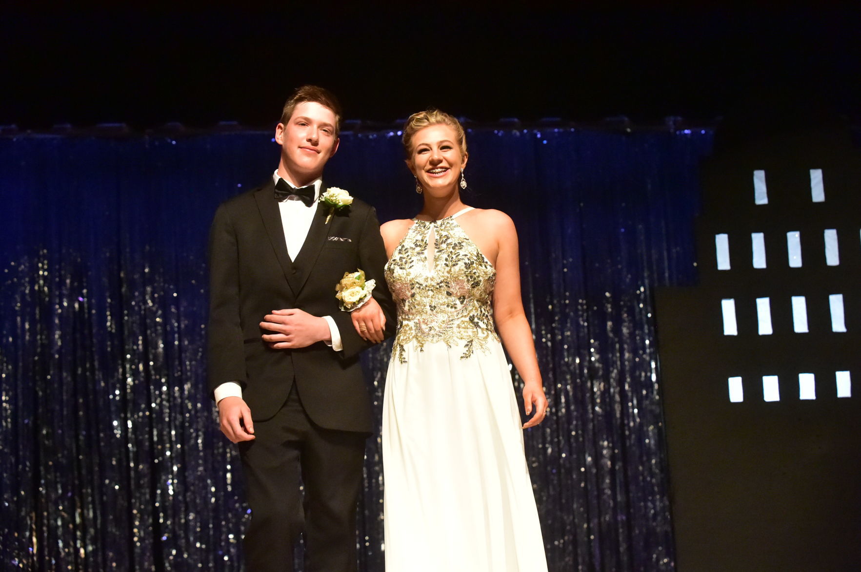 Schuylerville Prom 44.JPG